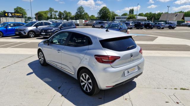 Renault Clio image 8