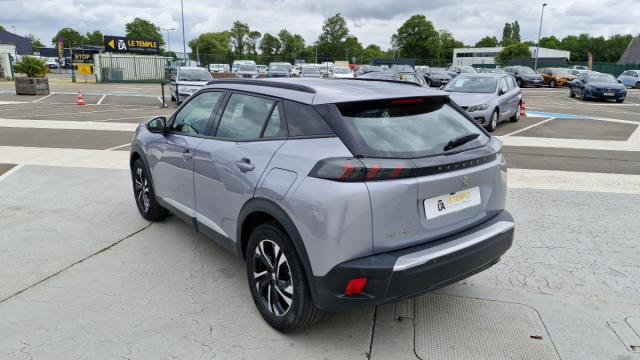 Peugeot 2008 image 3