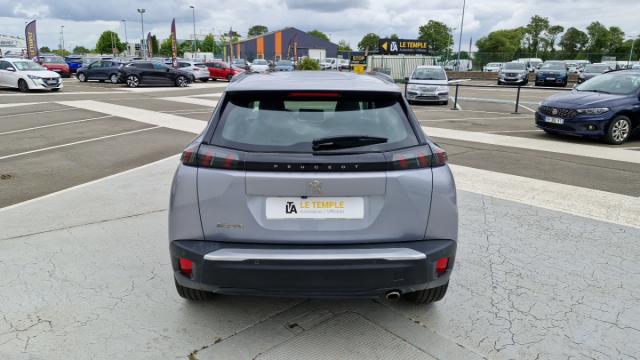Peugeot 2008 image 8