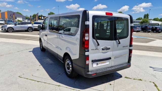 Renault Trafic image 4