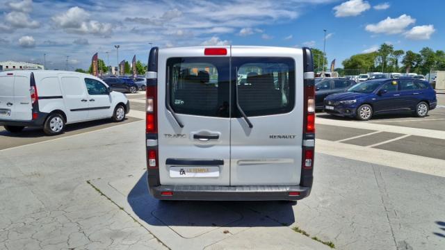 Renault Trafic image 9
