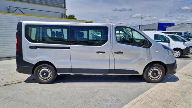 Renault Trafic image 7
