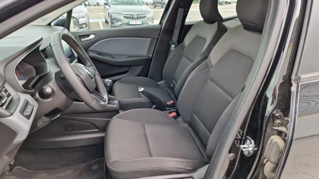 Renault Clio image 1