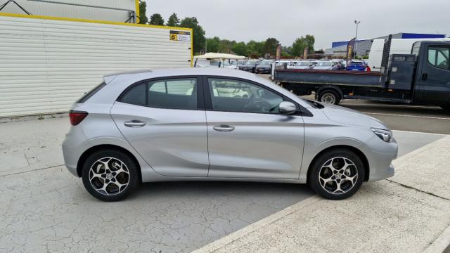 Mg Motor Mg3 image 6