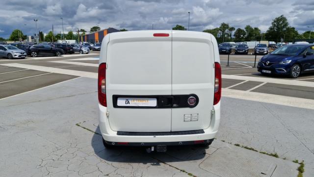 Fiat Doblo Cargo image 1