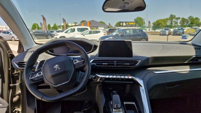 Peugeot 5008 image 3