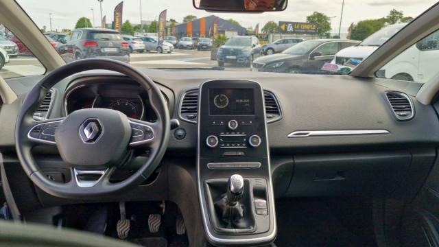 Renault Grand Scénic image 3