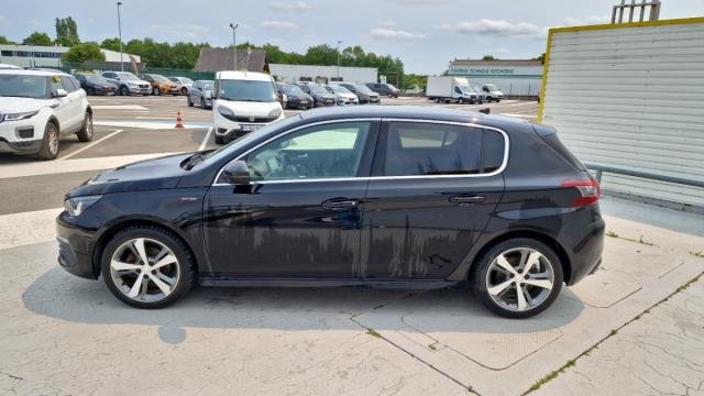 Peugeot 308 image 2