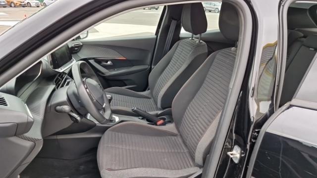 Peugeot 2008 image 6