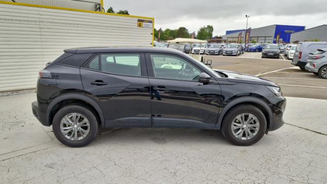 Peugeot 2008 image 1
