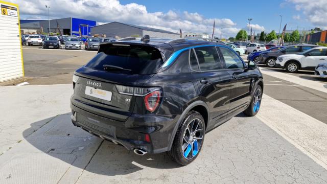 Lynk & Co 01 image 4