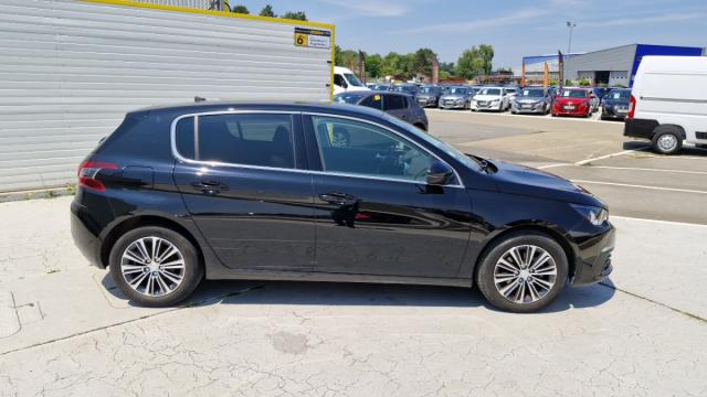 Peugeot 308 image 4