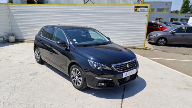 Peugeot 308 image 8