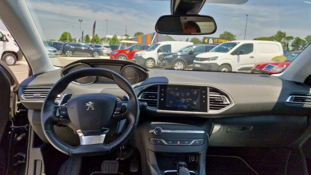 Peugeot 308 image 3