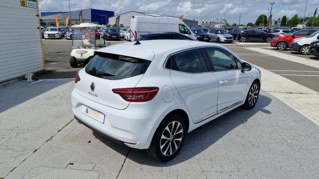 Renault Clio image 8