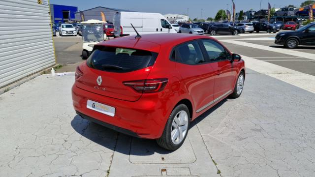 Renault Clio image 1