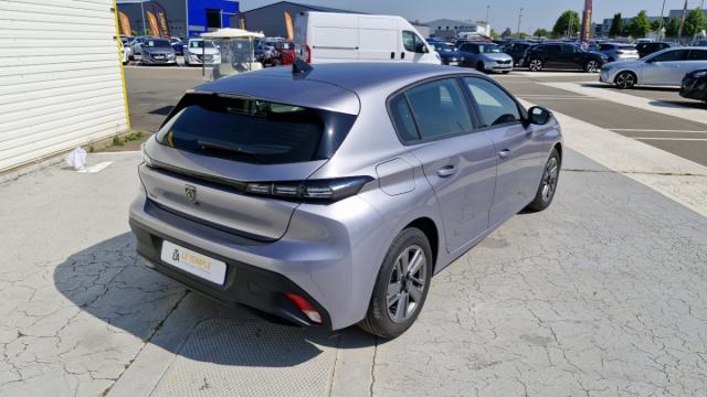 Peugeot 308 image 8