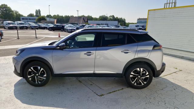 Peugeot 2008 image 3