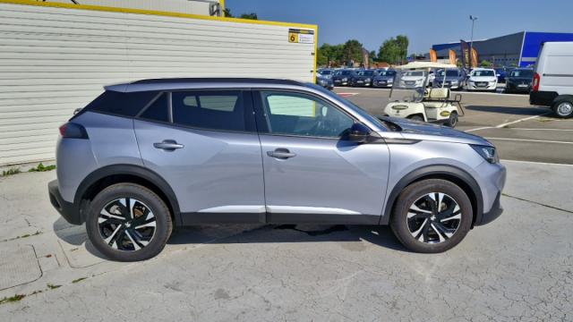 Peugeot 2008 image 9
