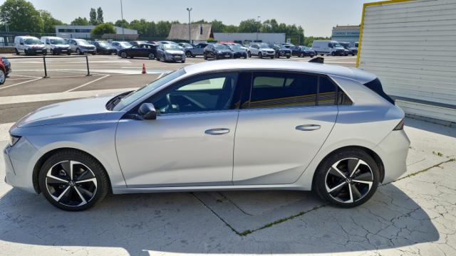 Opel Astra image 6