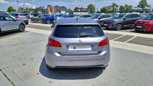 Peugeot 308 image 2