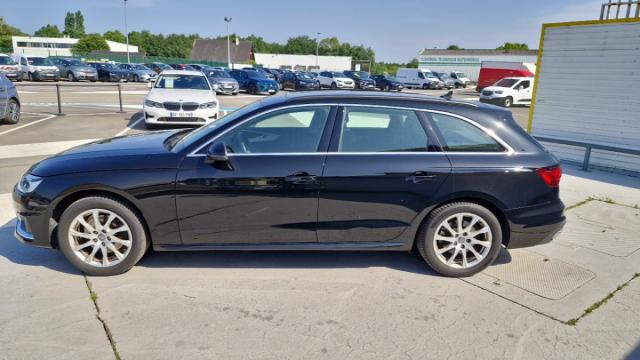 Audi A4 Avant image 9