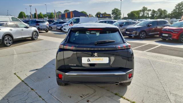 Peugeot 2008 image 2