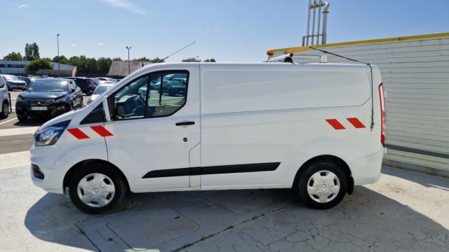 Ford Transit Custom image 3