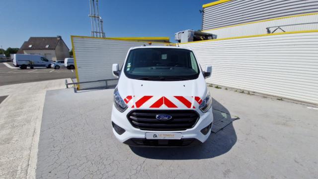 Ford Transit Custom image 4
