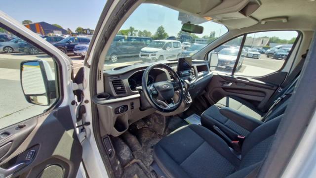 Ford Transit Custom image 9