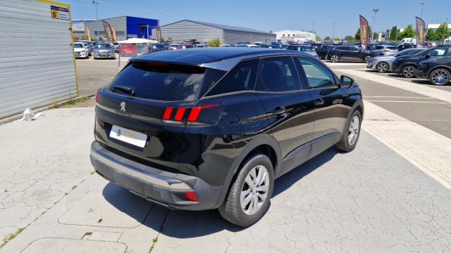 Peugeot 3008 image 2