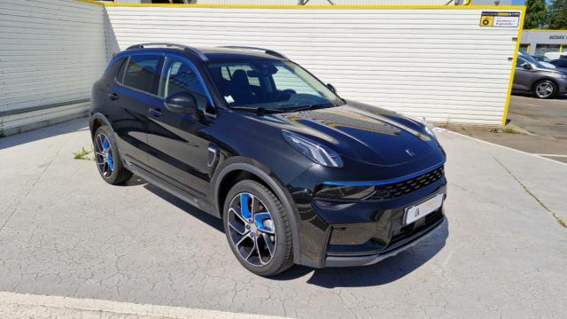 Lynk & Co 01 image 9