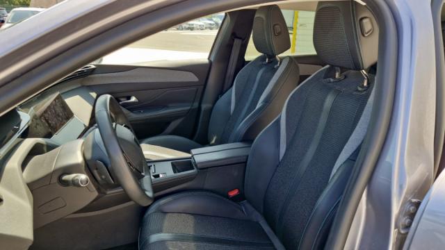 Peugeot 308 image 7