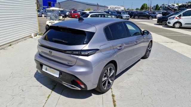 Peugeot 308 image 1