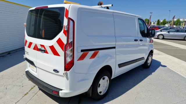 Ford Transit Custom image 8