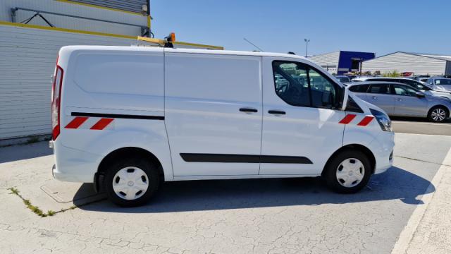 Ford Transit Custom image 9