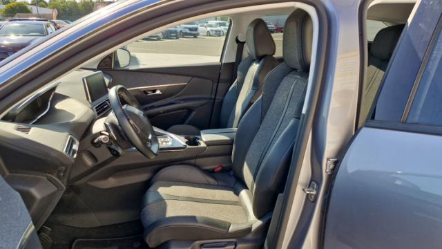 Peugeot 3008 image 1