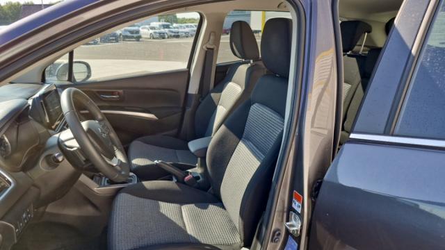 Suzuki S-Cross image 7