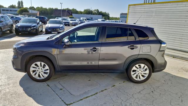 Suzuki S-Cross image 6