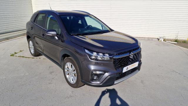 Suzuki S-Cross image 9