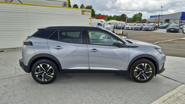 Peugeot 2008 image 7