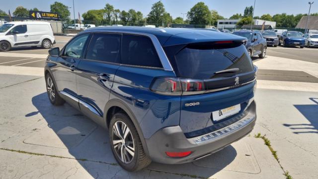 Peugeot 5008 image 8