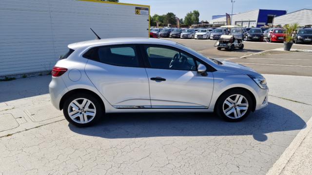 Renault Clio image 8
