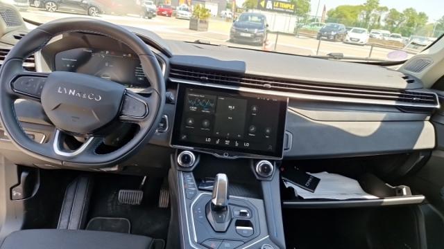 Lynk & Co 01 image 2