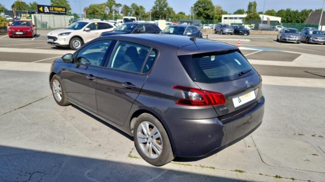 Peugeot 308 image 9