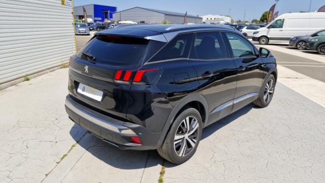 Peugeot 3008 image 3