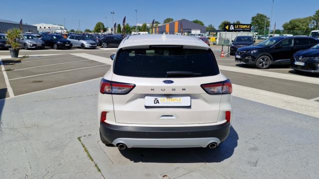 Ford Kuga image 9