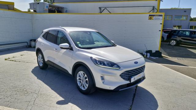 Ford Kuga image 4