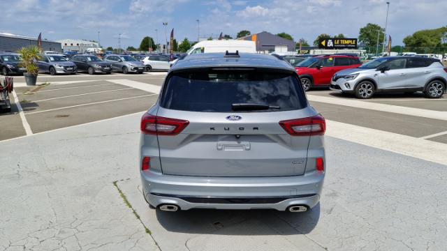 Ford Kuga image 4
