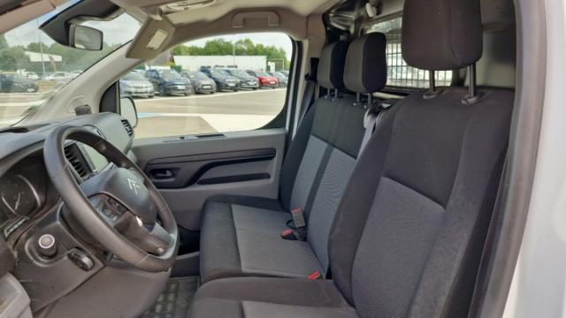 Citroen Jumpy image 2